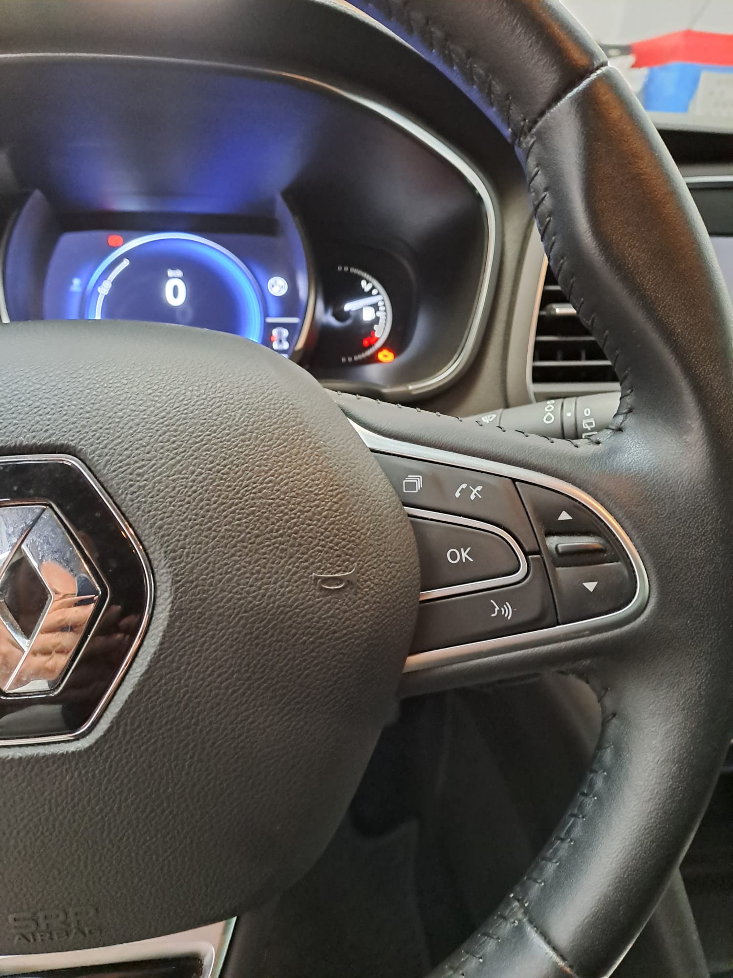 renault-megane-limited-energy-tce-74kw-100cv-26092018